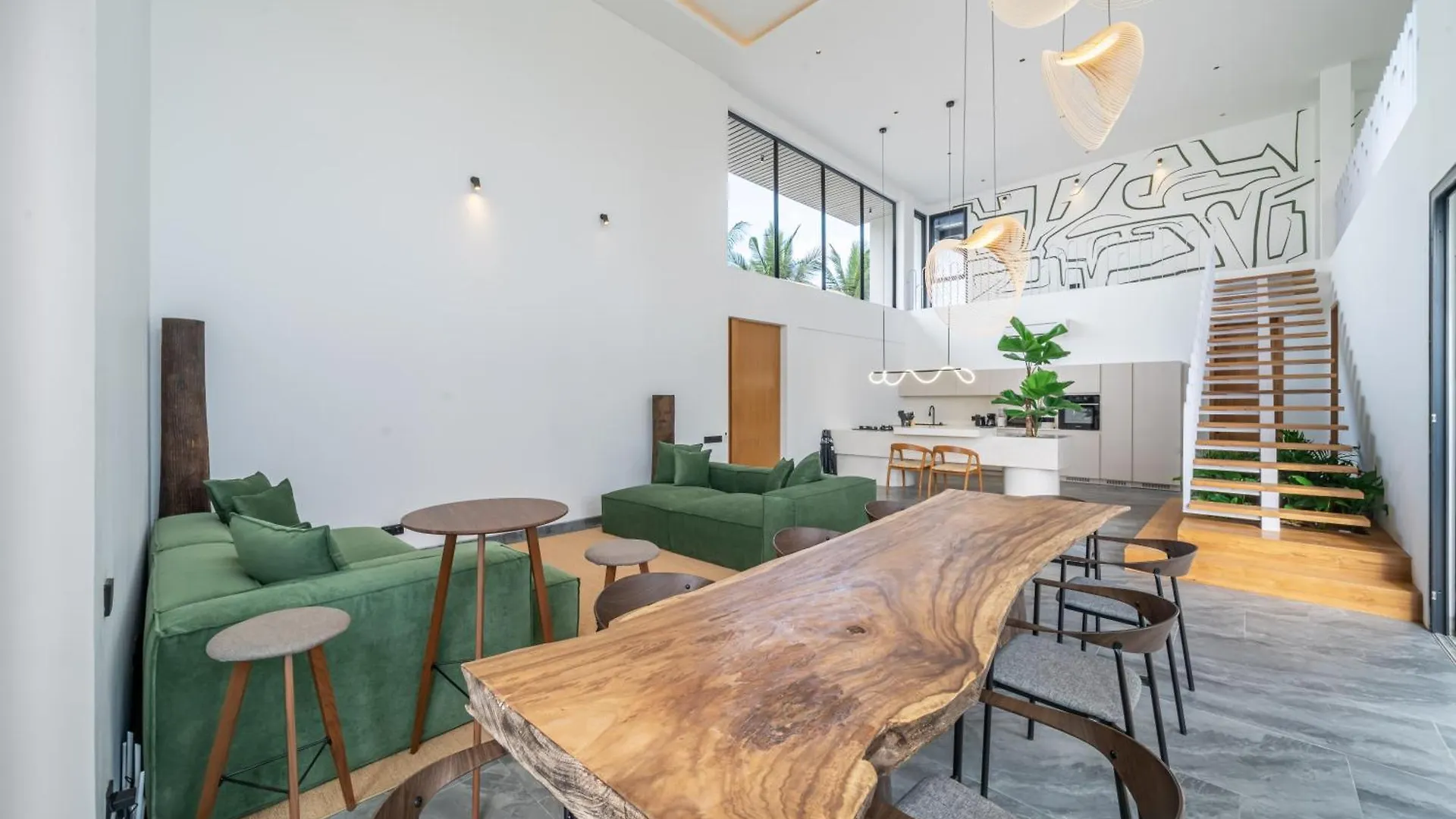 Stunning New Villa With Expansive Living And Jaw-Dropping Views! Ubud